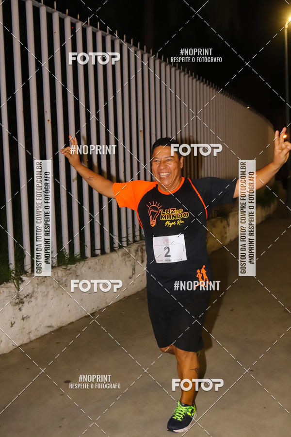 Buy your photos of the eventLuz do Mundo Night Run on Fotop