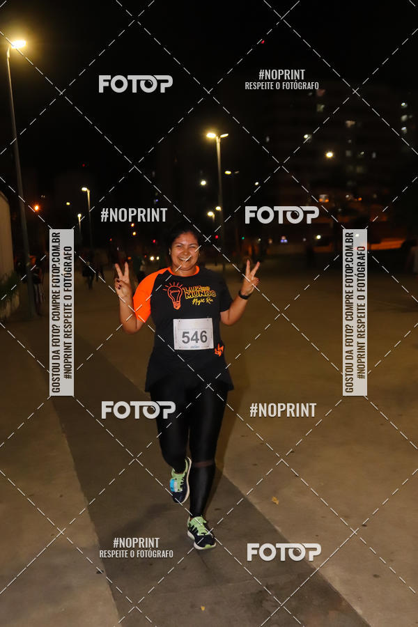 Buy your photos of the eventLuz do Mundo Night Run on Fotop