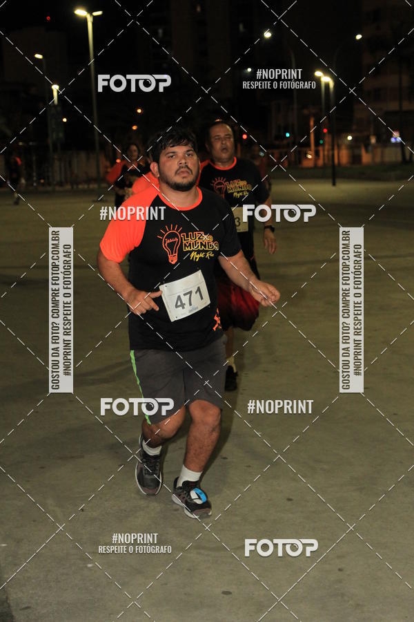 Buy your photos of the eventLuz do Mundo Night Run on Fotop