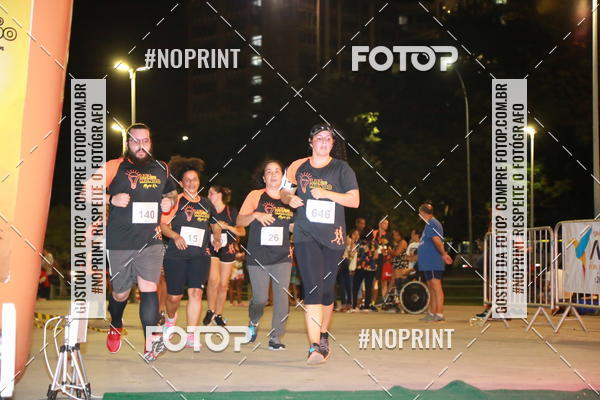 Buy your photos of the eventLuz do Mundo Night Run on Fotop