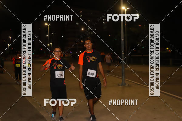 Buy your photos of the eventLuz do Mundo Night Run on Fotop