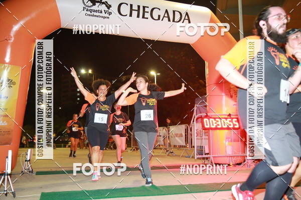 Buy your photos of the eventLuz do Mundo Night Run on Fotop