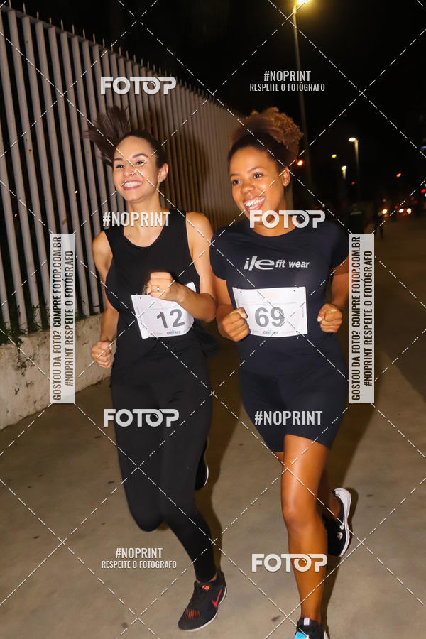 Buy your photos of the eventLuz do Mundo Night Run on Fotop