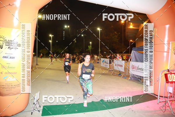 Buy your photos of the eventLuz do Mundo Night Run on Fotop