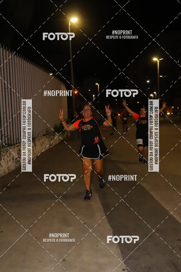 Buy your photos of the eventLuz do Mundo Night Run on Fotop