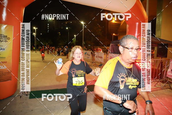 Buy your photos of the eventLuz do Mundo Night Run on Fotop