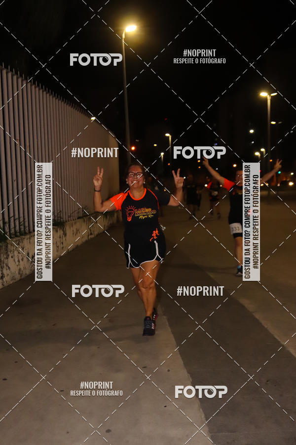 Buy your photos of the eventLuz do Mundo Night Run on Fotop