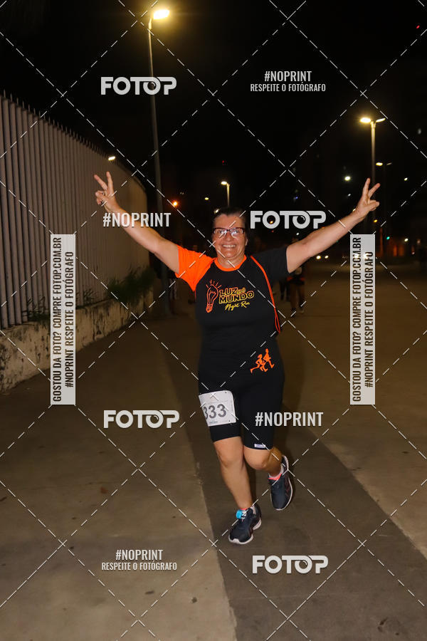 Buy your photos of the eventLuz do Mundo Night Run on Fotop