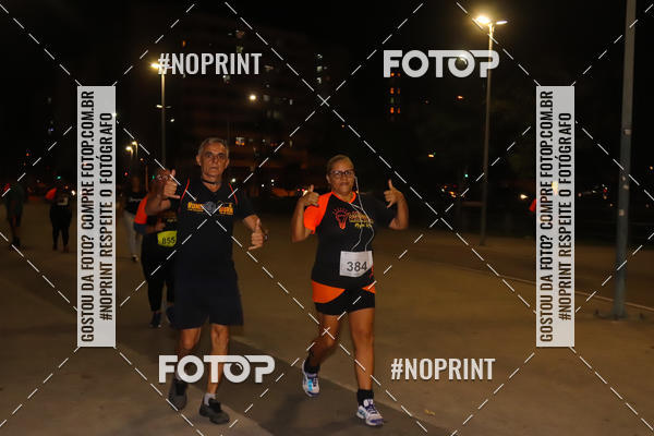 Buy your photos of the eventLuz do Mundo Night Run on Fotop