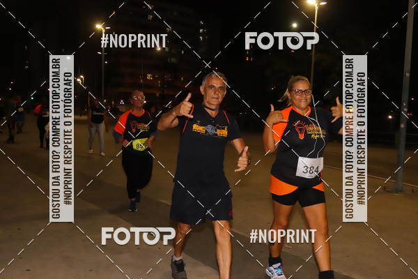 Buy your photos of the eventLuz do Mundo Night Run on Fotop