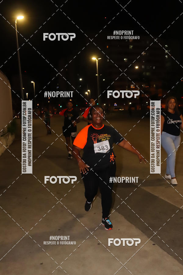 Buy your photos of the eventLuz do Mundo Night Run on Fotop