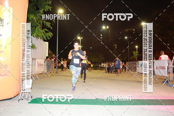 Buy your photos of the eventLuz do Mundo Night Run on Fotop