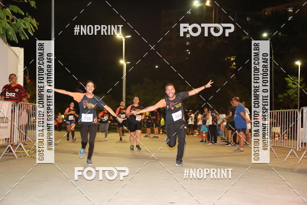 Buy your photos of the eventLuz do Mundo Night Run on Fotop