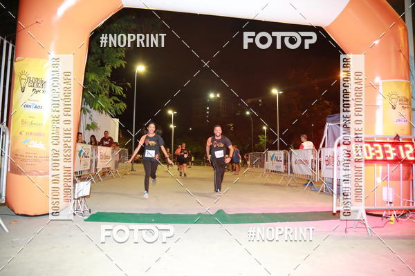 Buy your photos of the eventLuz do Mundo Night Run on Fotop