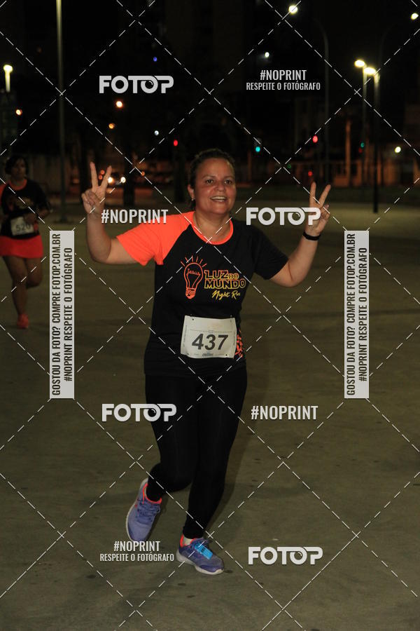 Buy your photos of the eventLuz do Mundo Night Run on Fotop