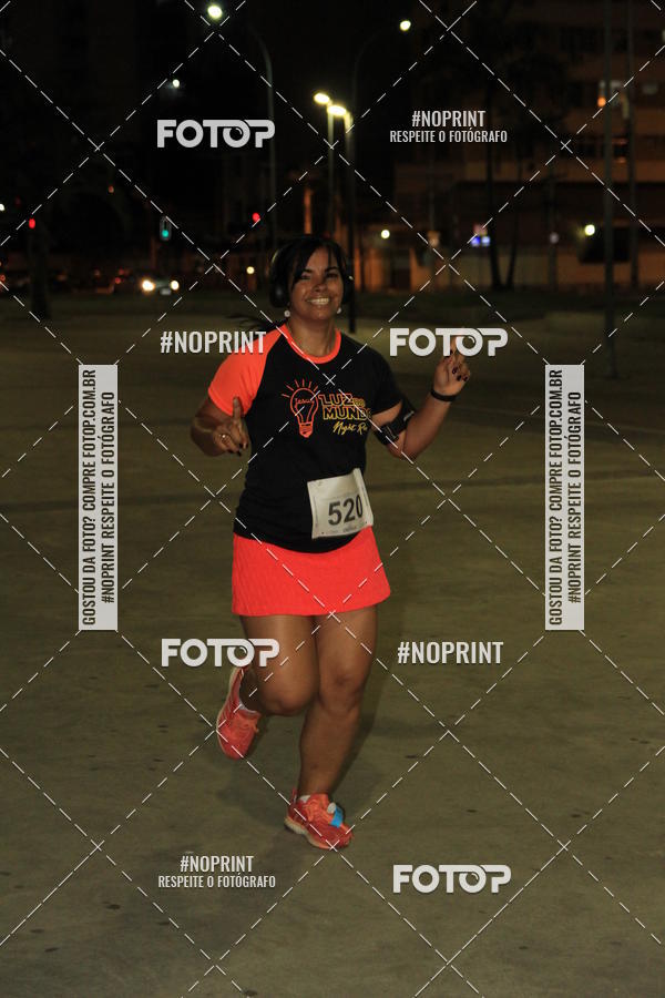 Buy your photos of the eventLuz do Mundo Night Run on Fotop