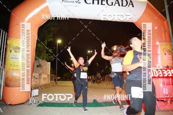 Buy your photos of the eventLuz do Mundo Night Run on Fotop