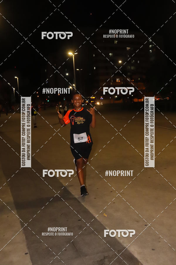 Buy your photos of the eventLuz do Mundo Night Run on Fotop