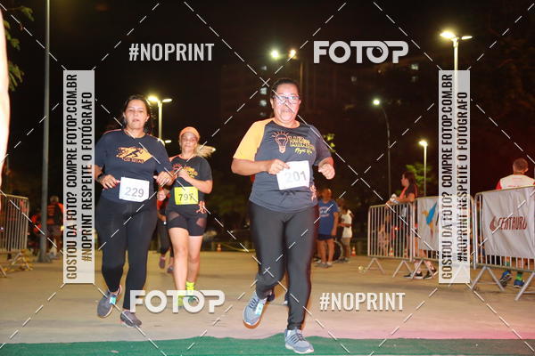 Buy your photos of the eventLuz do Mundo Night Run on Fotop