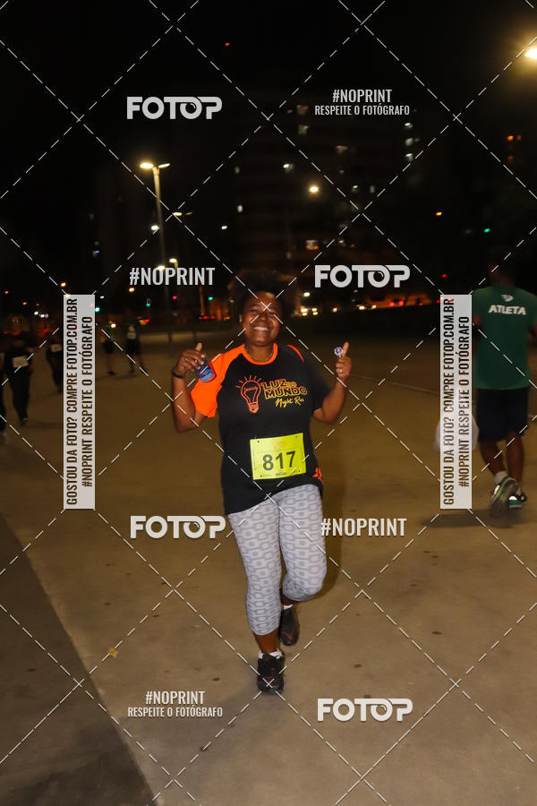 Buy your photos of the eventLuz do Mundo Night Run on Fotop