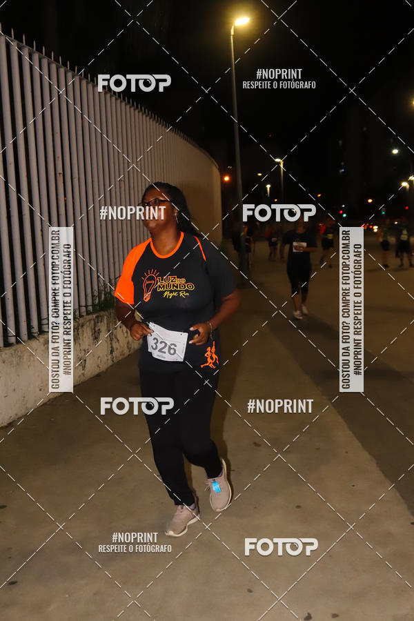 Buy your photos of the eventLuz do Mundo Night Run on Fotop