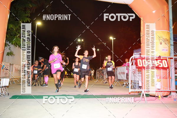 Buy your photos of the eventLuz do Mundo Night Run on Fotop