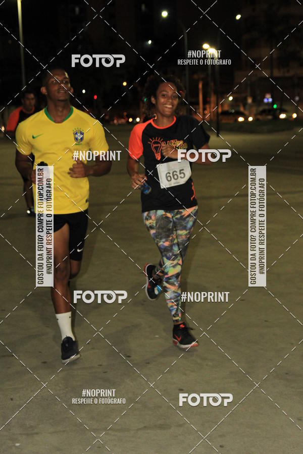 Buy your photos of the eventLuz do Mundo Night Run on Fotop