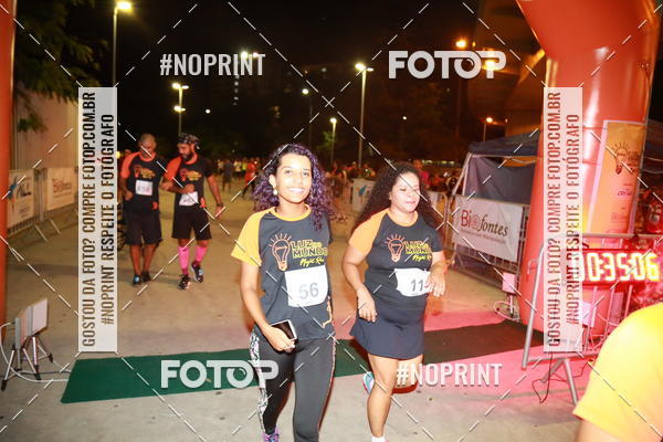 Buy your photos of the eventLuz do Mundo Night Run on Fotop