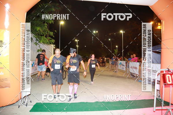 Buy your photos of the eventLuz do Mundo Night Run on Fotop