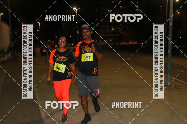 Buy your photos of the eventLuz do Mundo Night Run on Fotop