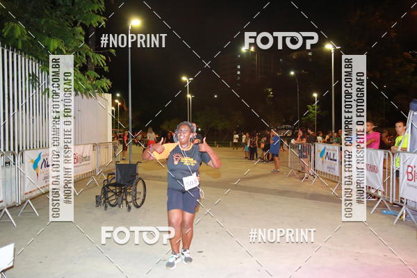 Buy your photos of the eventLuz do Mundo Night Run on Fotop