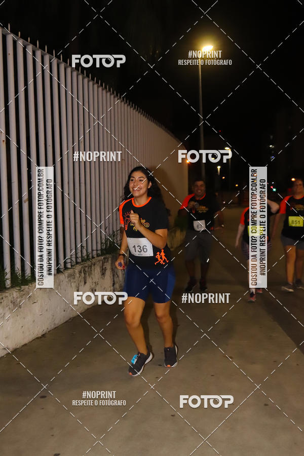 Buy your photos of the eventLuz do Mundo Night Run on Fotop