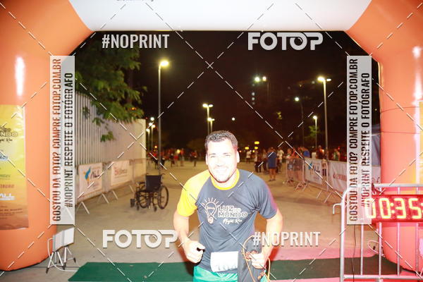 Buy your photos of the eventLuz do Mundo Night Run on Fotop