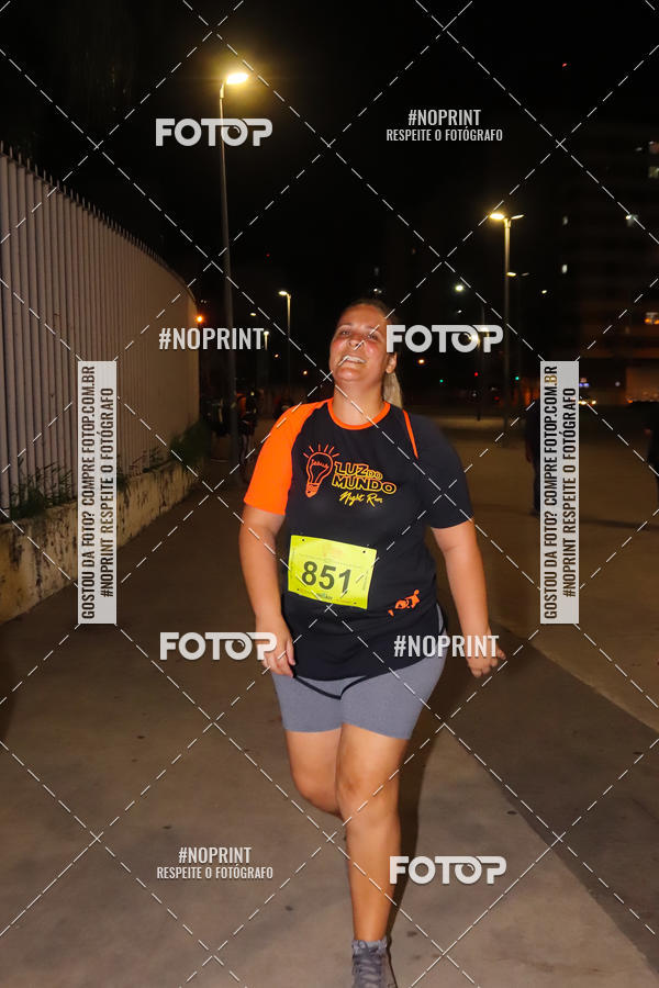Buy your photos of the eventLuz do Mundo Night Run on Fotop