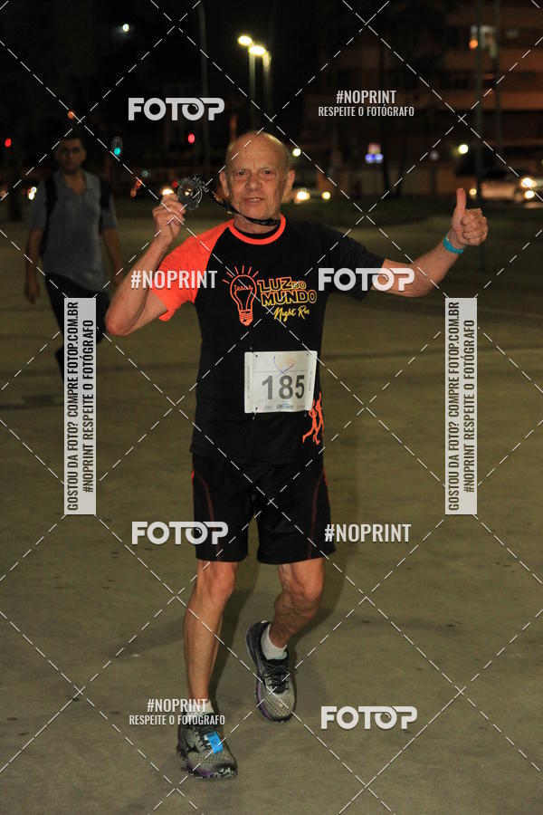 Buy your photos of the eventLuz do Mundo Night Run on Fotop