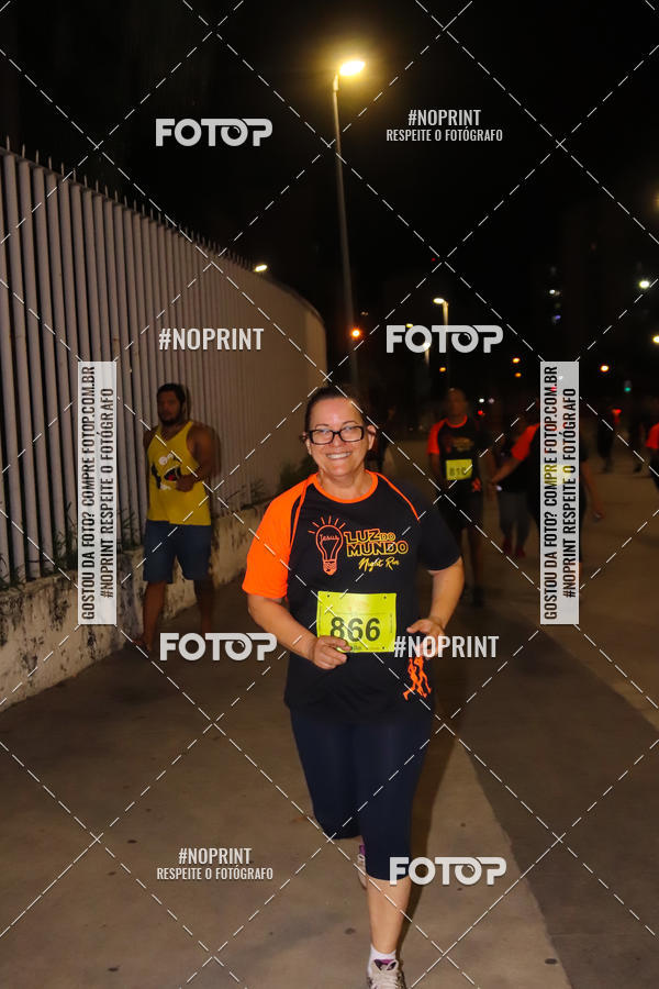 Buy your photos of the eventLuz do Mundo Night Run on Fotop