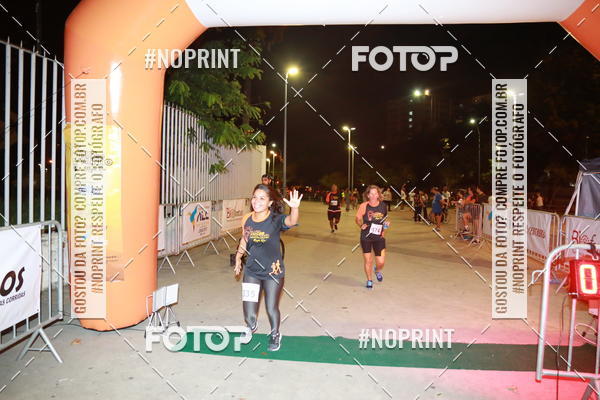 Buy your photos of the eventLuz do Mundo Night Run on Fotop