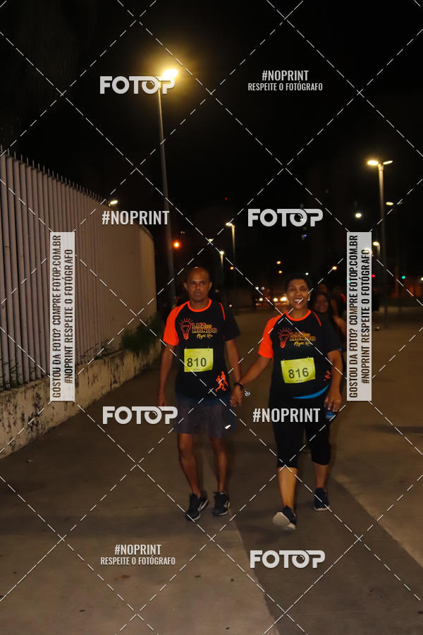 Buy your photos of the eventLuz do Mundo Night Run on Fotop