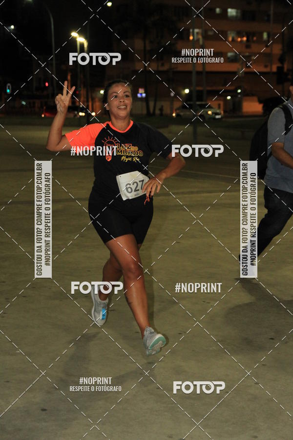Buy your photos of the eventLuz do Mundo Night Run on Fotop