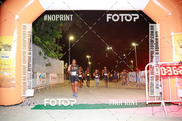 Buy your photos of the eventLuz do Mundo Night Run on Fotop