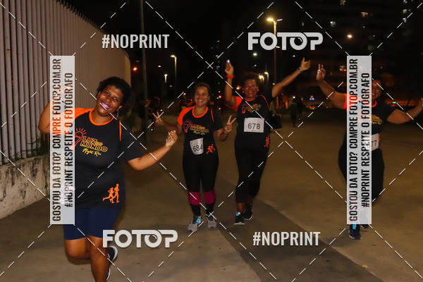Buy your photos of the eventLuz do Mundo Night Run on Fotop