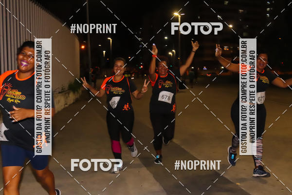 Buy your photos of the eventLuz do Mundo Night Run on Fotop