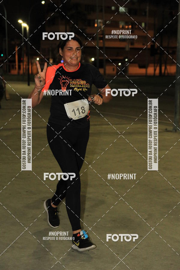 Buy your photos of the eventLuz do Mundo Night Run on Fotop
