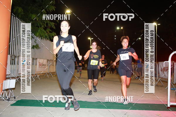 Buy your photos of the eventLuz do Mundo Night Run on Fotop