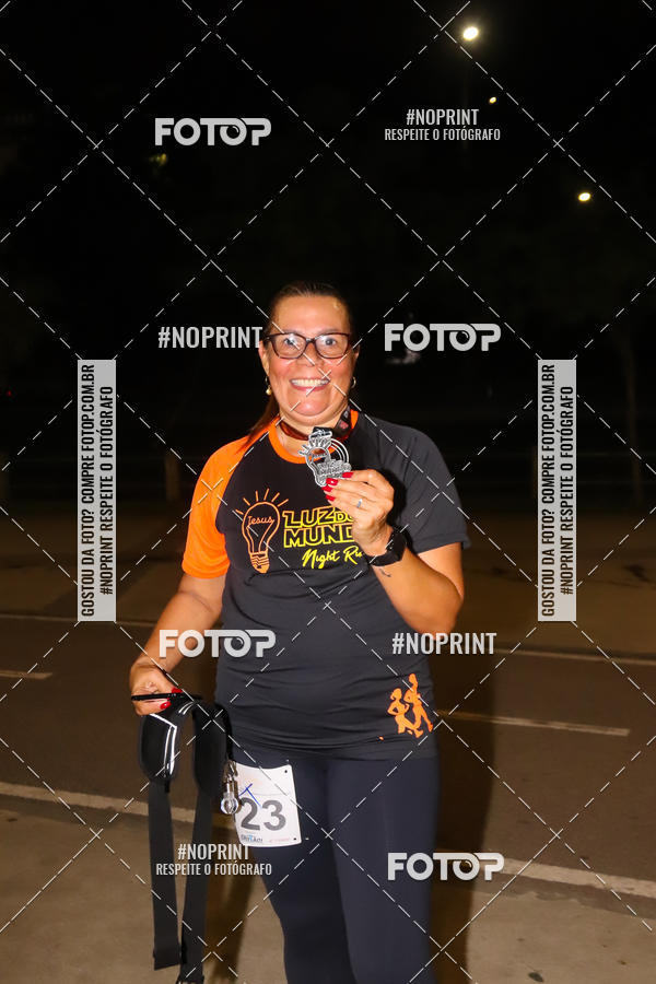 Buy your photos of the eventLuz do Mundo Night Run on Fotop