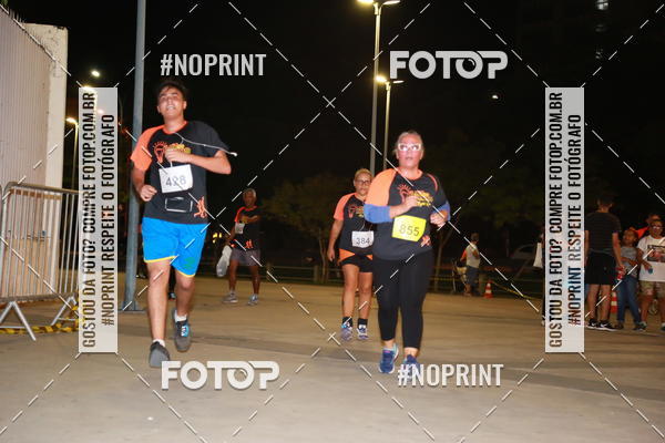 Buy your photos of the eventLuz do Mundo Night Run on Fotop