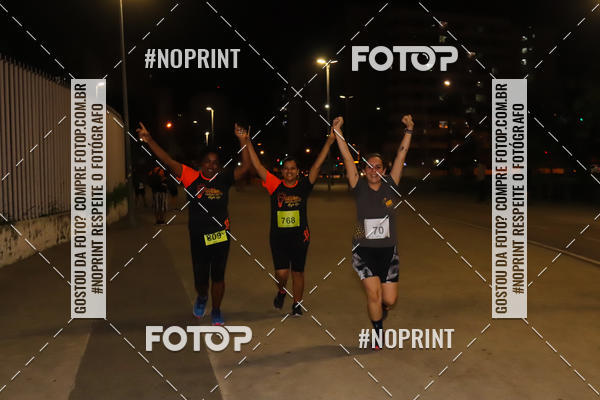 Buy your photos of the eventLuz do Mundo Night Run on Fotop