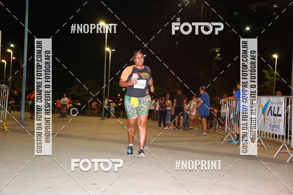 Buy your photos of the eventLuz do Mundo Night Run on Fotop