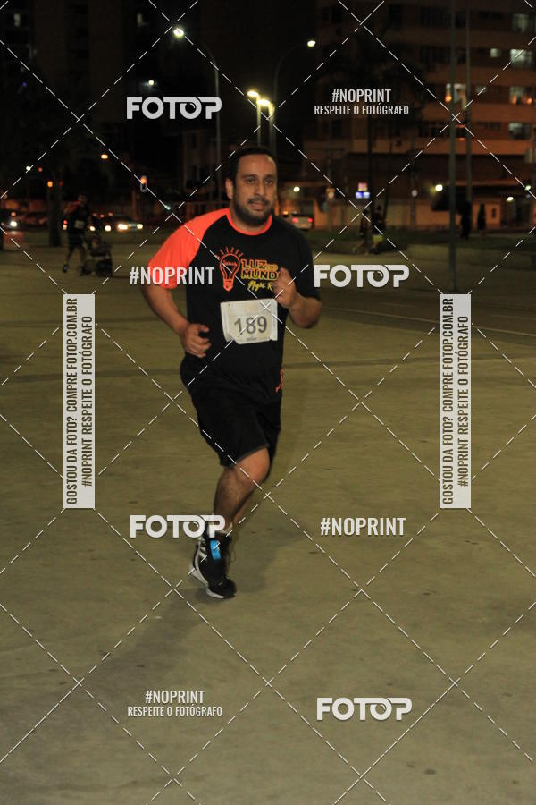Buy your photos of the eventLuz do Mundo Night Run on Fotop