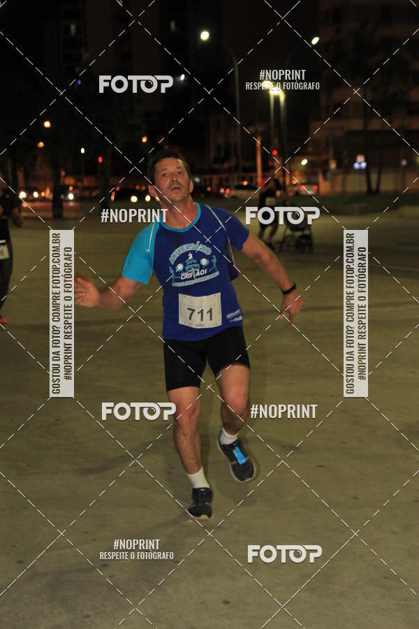 Buy your photos of the eventLuz do Mundo Night Run on Fotop